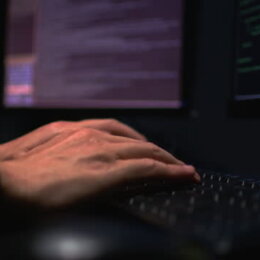 知ってますか？『コンピュータウイルス』の感染経路は5種類！詳しく解説