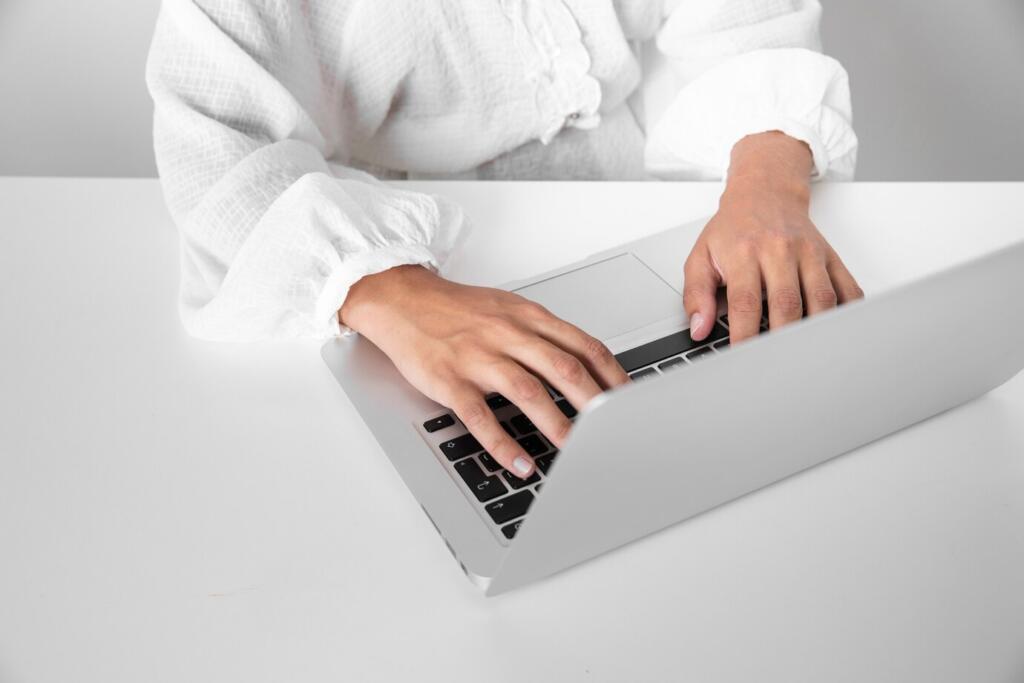 ファイヤーウォールの設定はどこで確認できる？無効にするやり方も解説